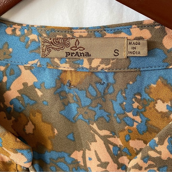 Prana Long Sleeved String Neck Tie Top - Picture 4 of 9